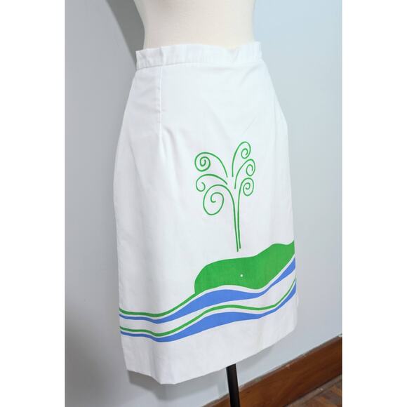 Vested Gentress Whale Print Skirt - Picture 7 of 9